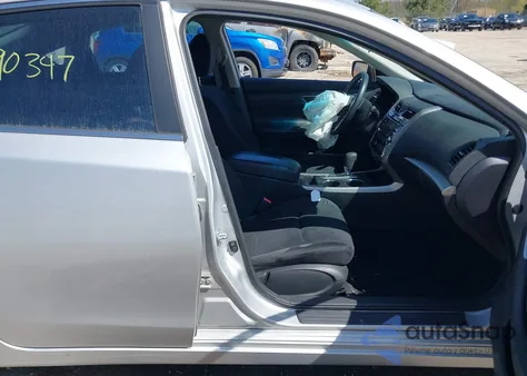 2015 Nissan Altima 2.5 S из США, поврежденный, VIN 1N4AL3AP2FC276525